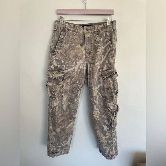Abercrombie & Fitch Other - Abercrombie & Fitch Camo Cargo Pants 30x28 Loose Fit